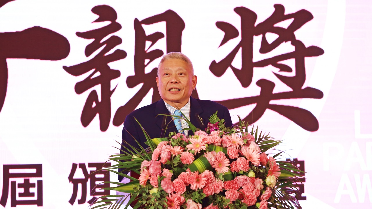 中国质量报:第二届旺旺孝亲奖颁奖典礼在上海举行